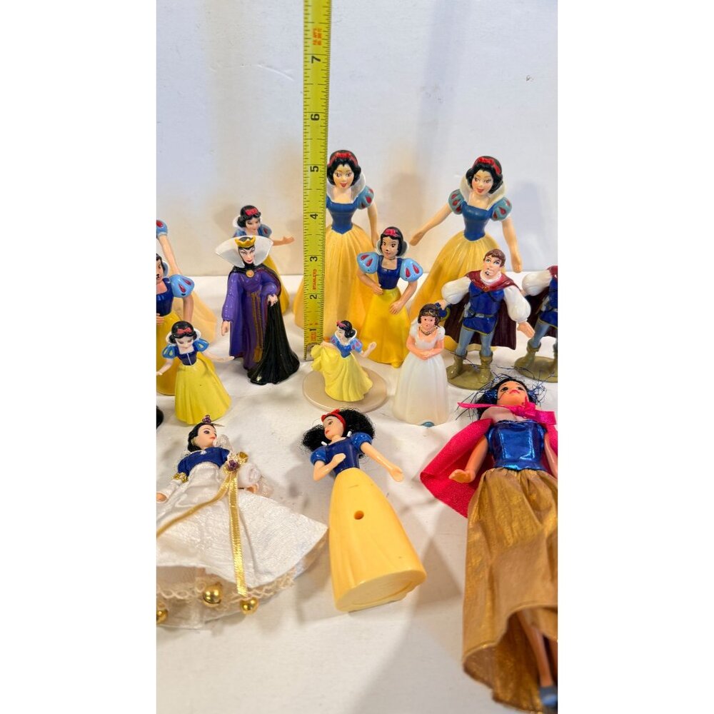 Vintage Snow White Wicked Evil Witch Prince 1990s PVC Figurines Toy Lot - Picture 3 of 16